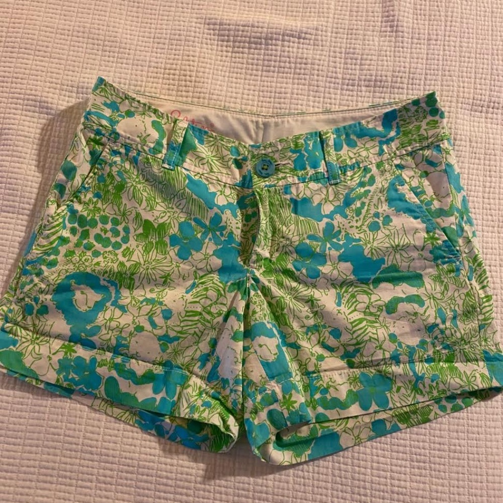 Lilly Pulitzer short